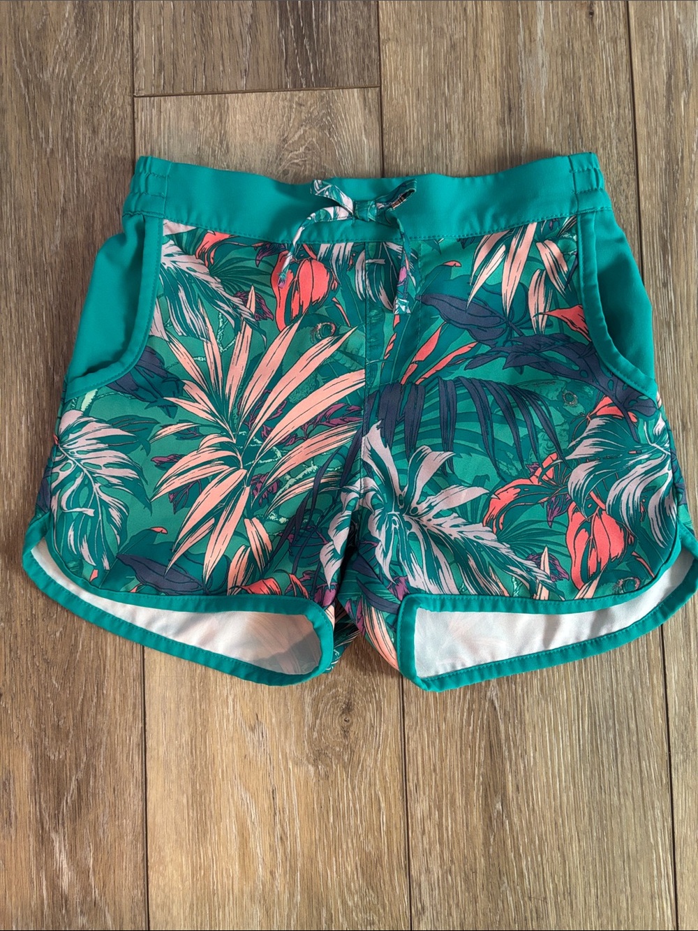 Columbia Teal Tropical-Print Athletic Shorts